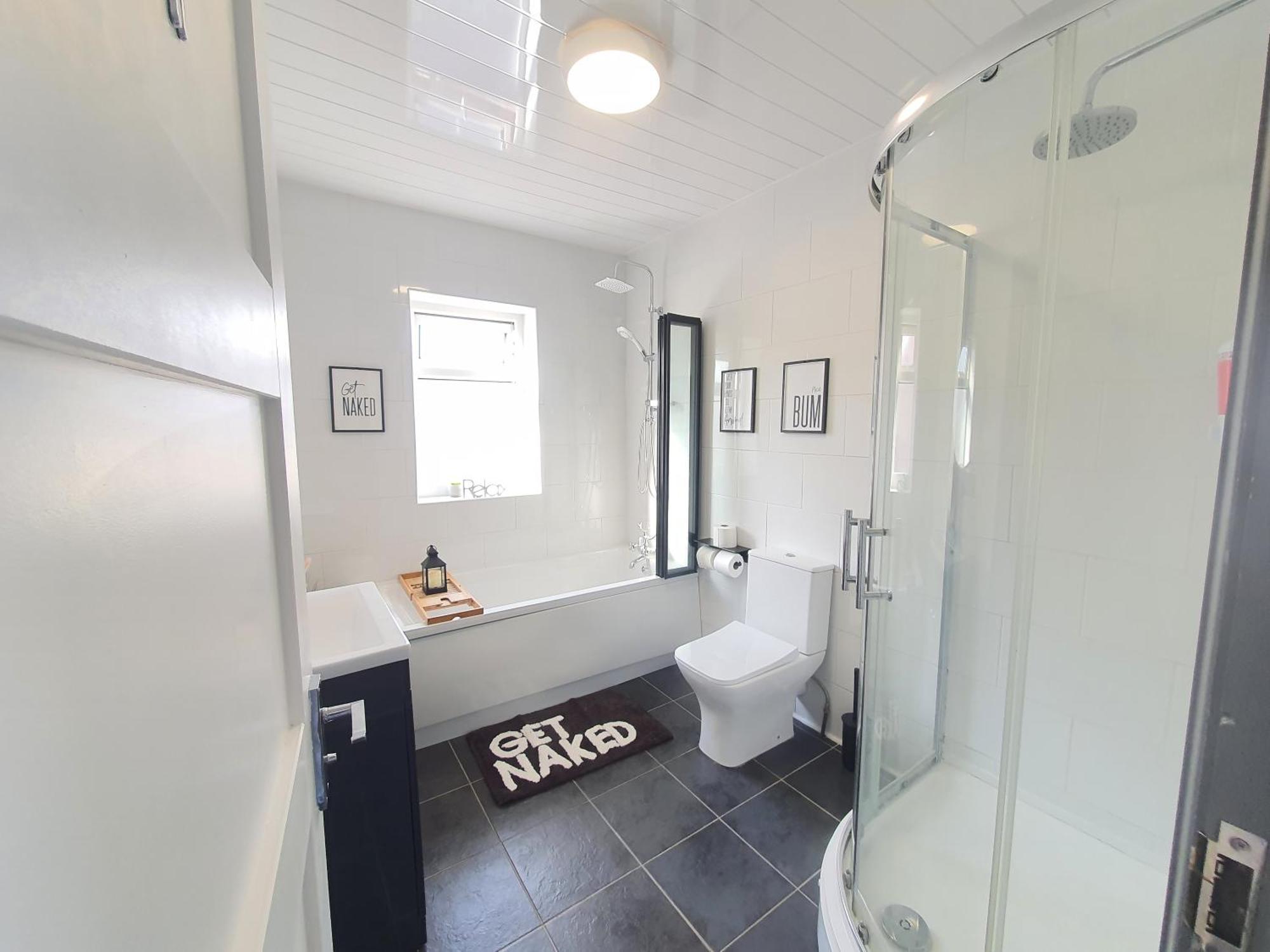 Only Family Groups - Pets Stay For Free - Sleeps 8 - Sofabed Blackpool Bagian luar foto